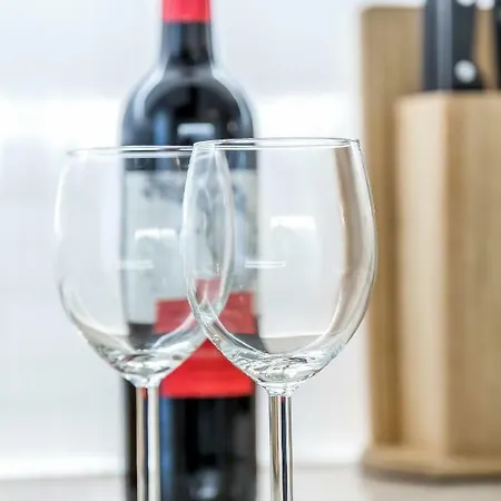 Renovated Typical Baixa Apartment, By Timecooler Лиссабон